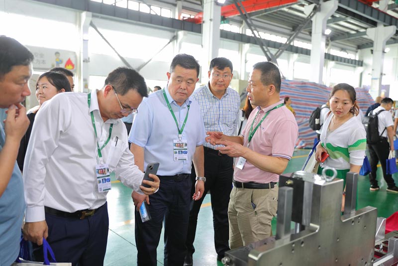 2023塑料中空制品产业链市场与技术交流会在张家港召开