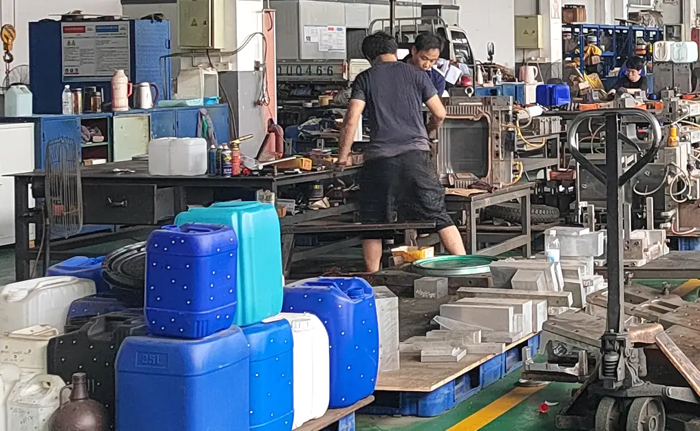 汽车零部件市场团队
